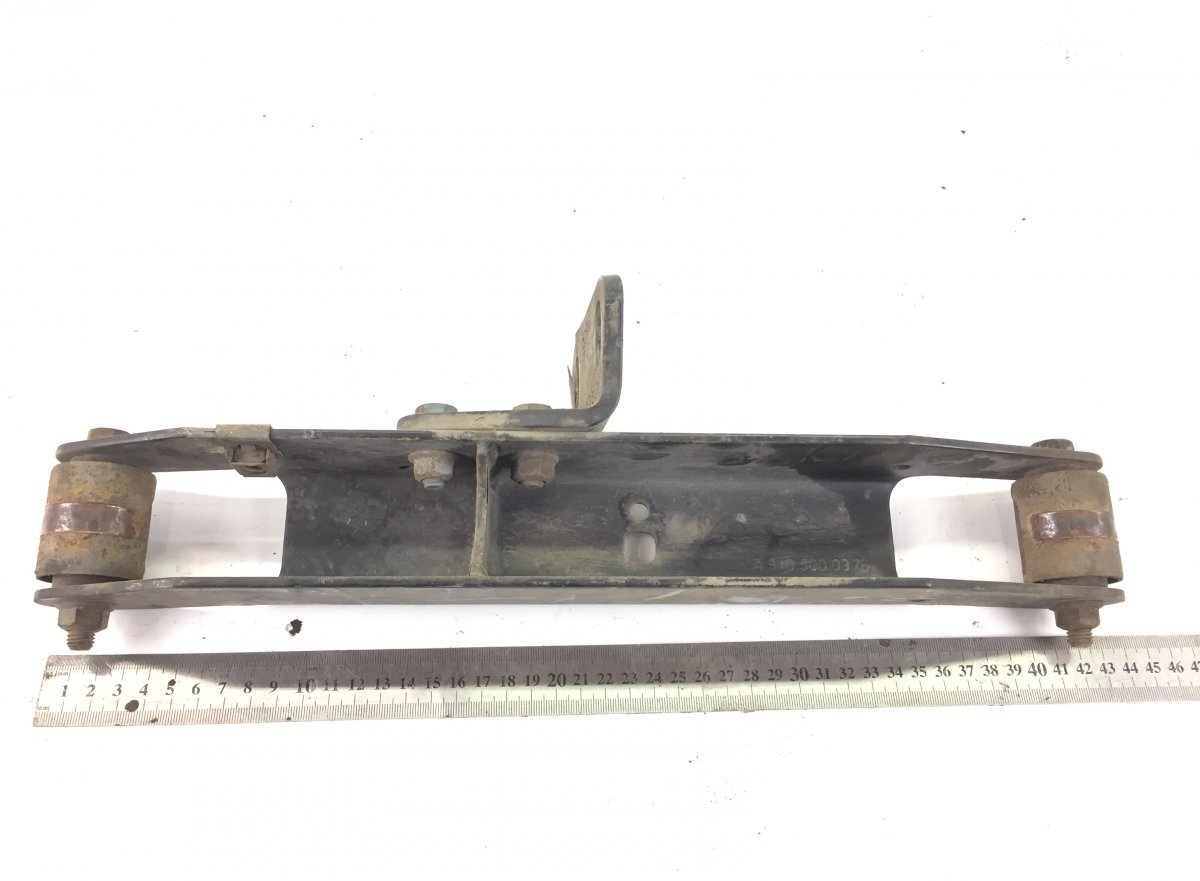 9405000376 Radiator Mounting Rail, Left MERCEDES-BENZImage