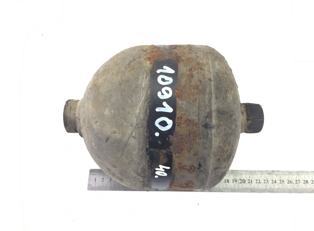 3987649 Pressure accumulator, steering VOLVO FL, FH, FM, B12Image