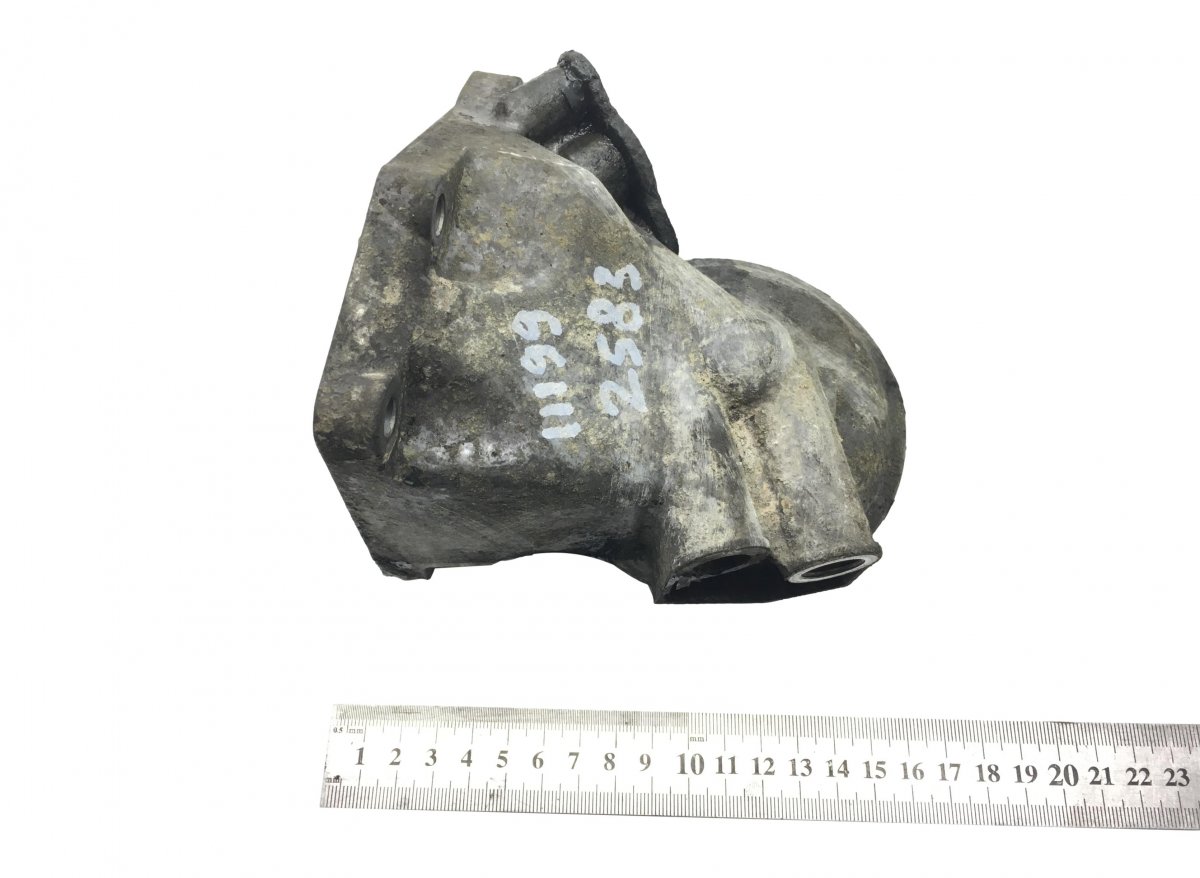 1502757 1437778 Oil filter bracket  D9/D11/DC12 SCANIAImage