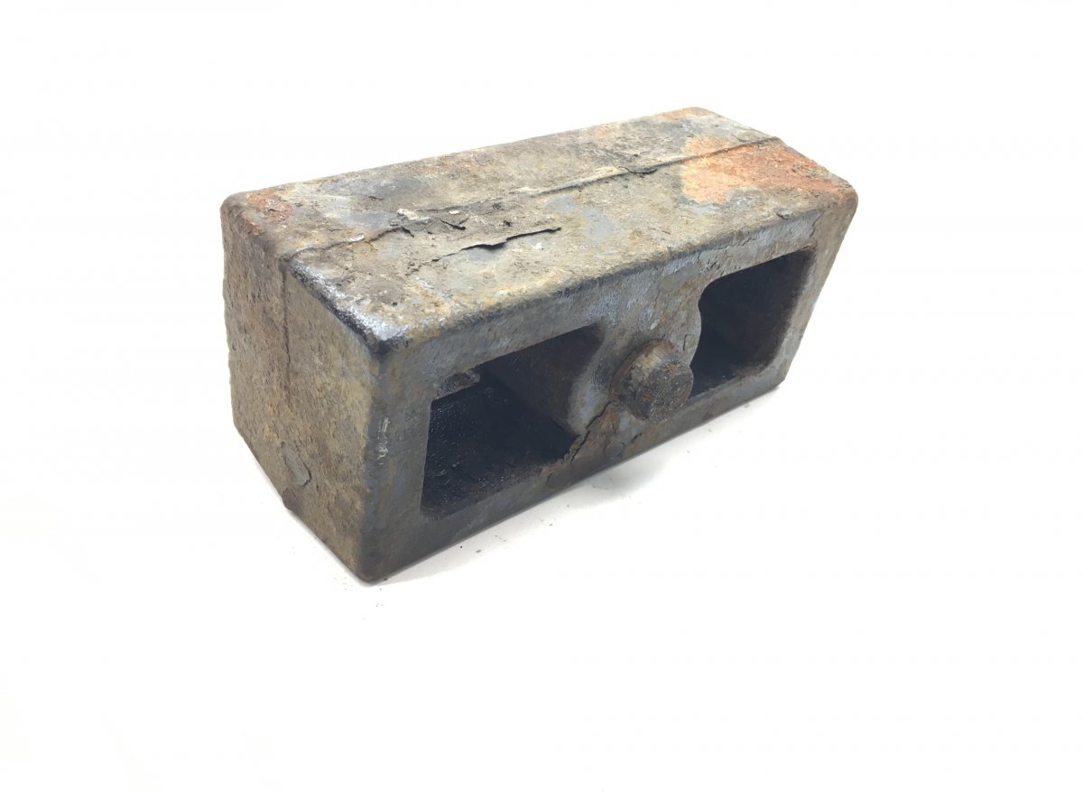 85413360019 Leaf Spring Adjusting Wedge, Drive Axle L=R MAN TGLImage