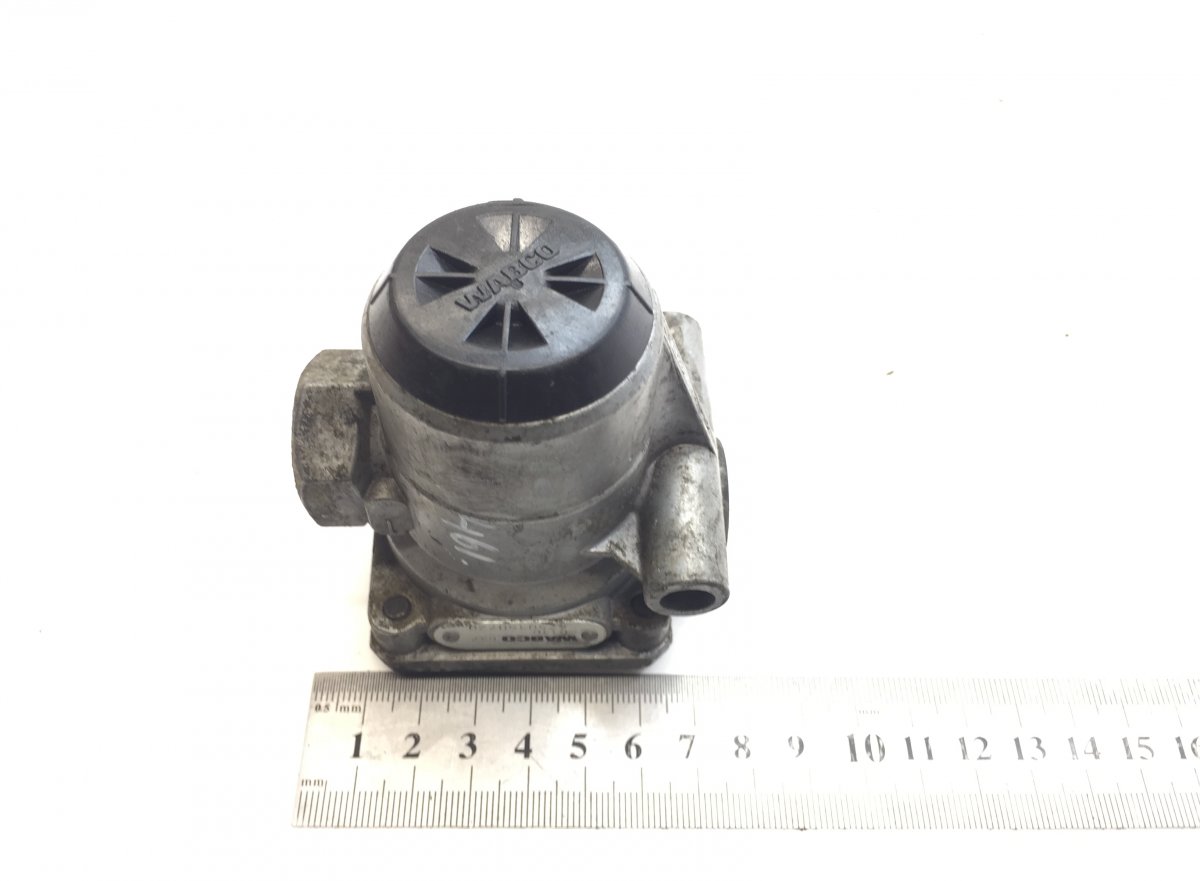 21339179 Pressure limiting valve, air suspension VOLVO, RENAULTImage