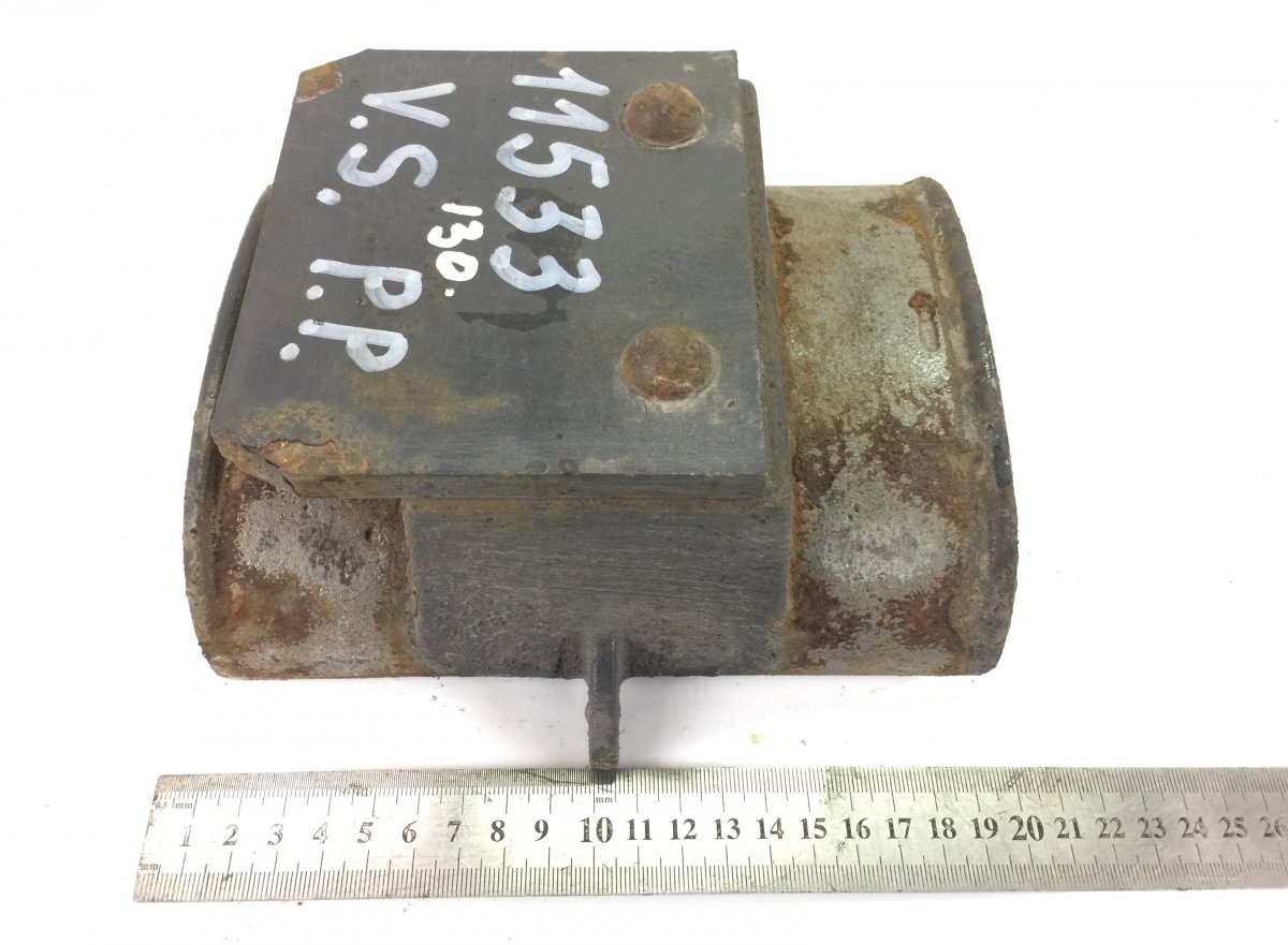 1426779 Axle Mounting Plate, Auxiliary axle, Right DAF XF106Image