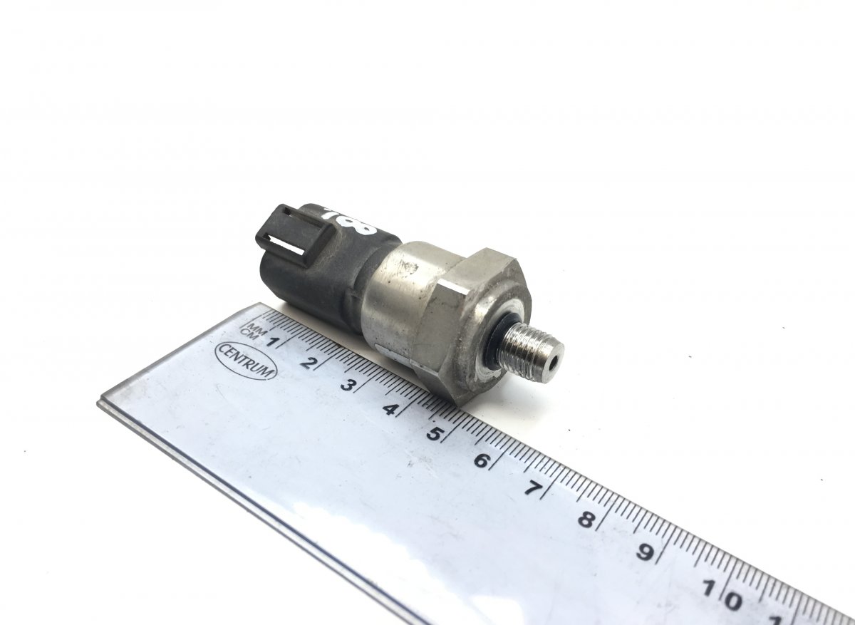 1777165 Sensor, air conditioning pressure SCANIA L, P, G, R, T SeriesImage