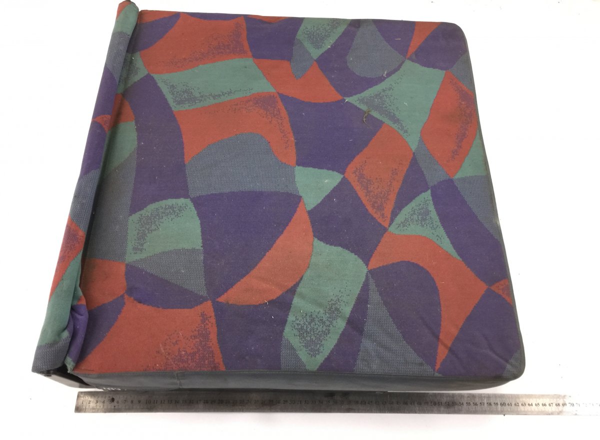 9419701549 Bed Cushion, Lower L=R MERCEDES Actros MP1Image