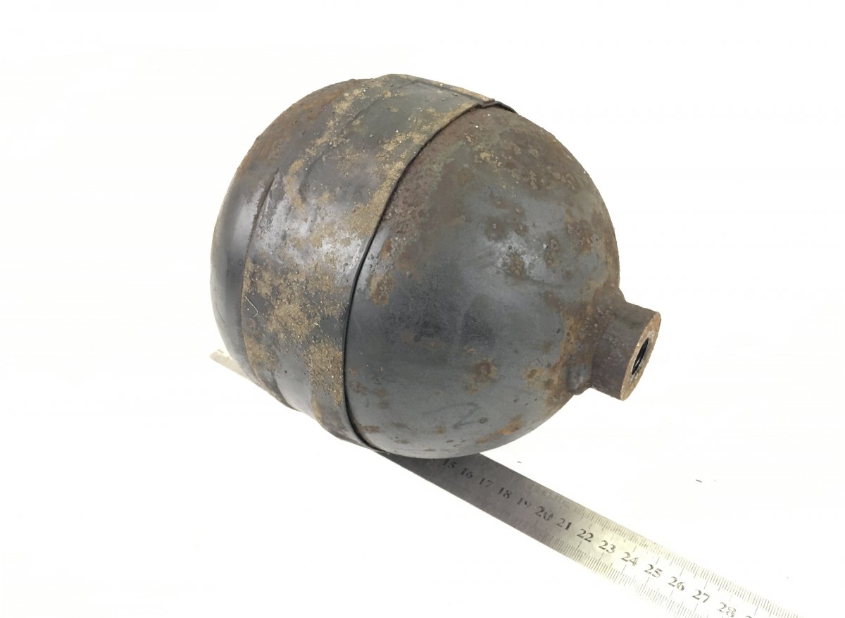 3987649 Pressure accumulator, steering VOLVO FL, FH, FM, B12Image