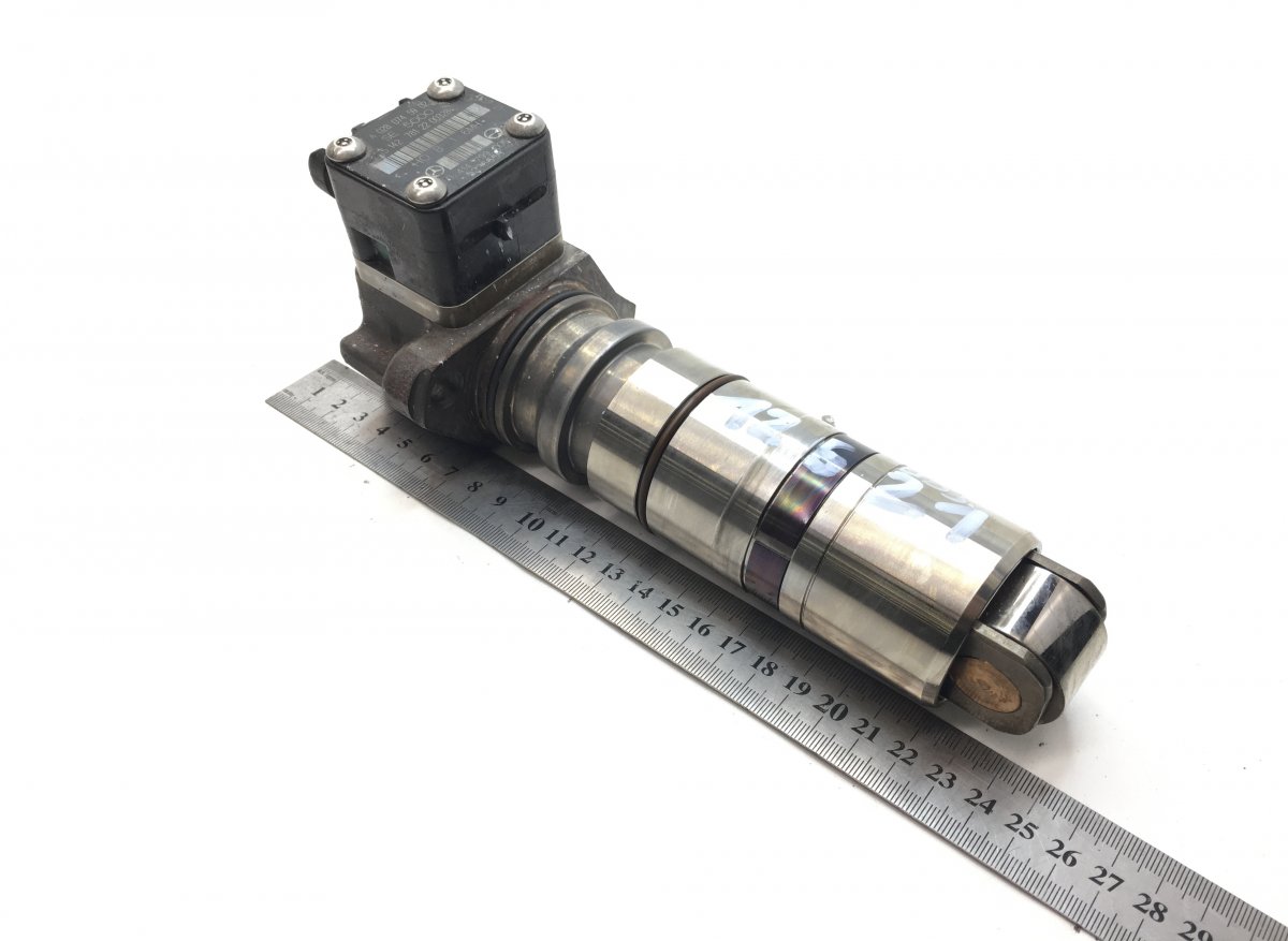 0280745902 Injection Pump OM541 501/502LA MERCEDESImage