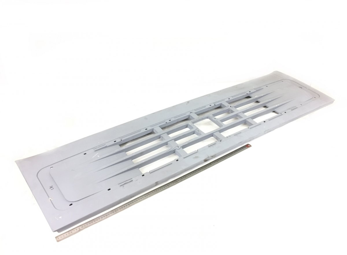 20523237 FRONT GRILL, UPPER VOLVO FMImage