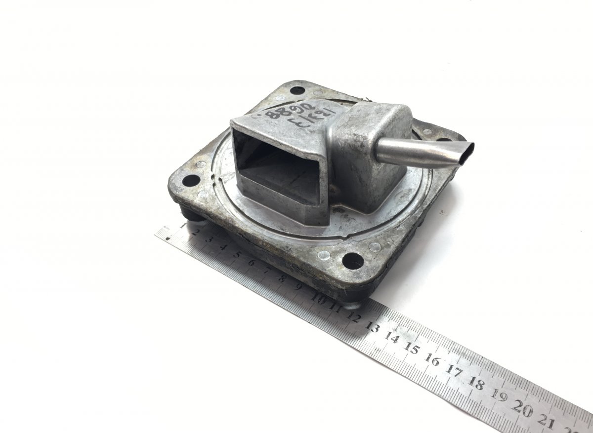 1878846  Oil filter housing,Drive axle SCANIA P, G, R, T, F, K, N-SeriesImage