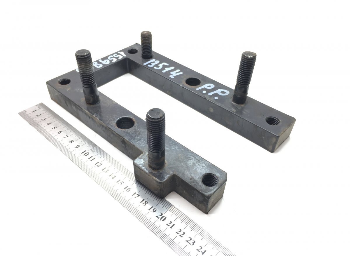 1540809 Engine bracket, Rear Right SCANIA P, G, R, T-SeriesImage