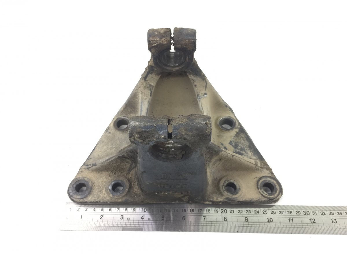 1725915 Spring Bracket, Front Axle LH=RH SCANIA P, G, R, T, 4 -SeriesImage