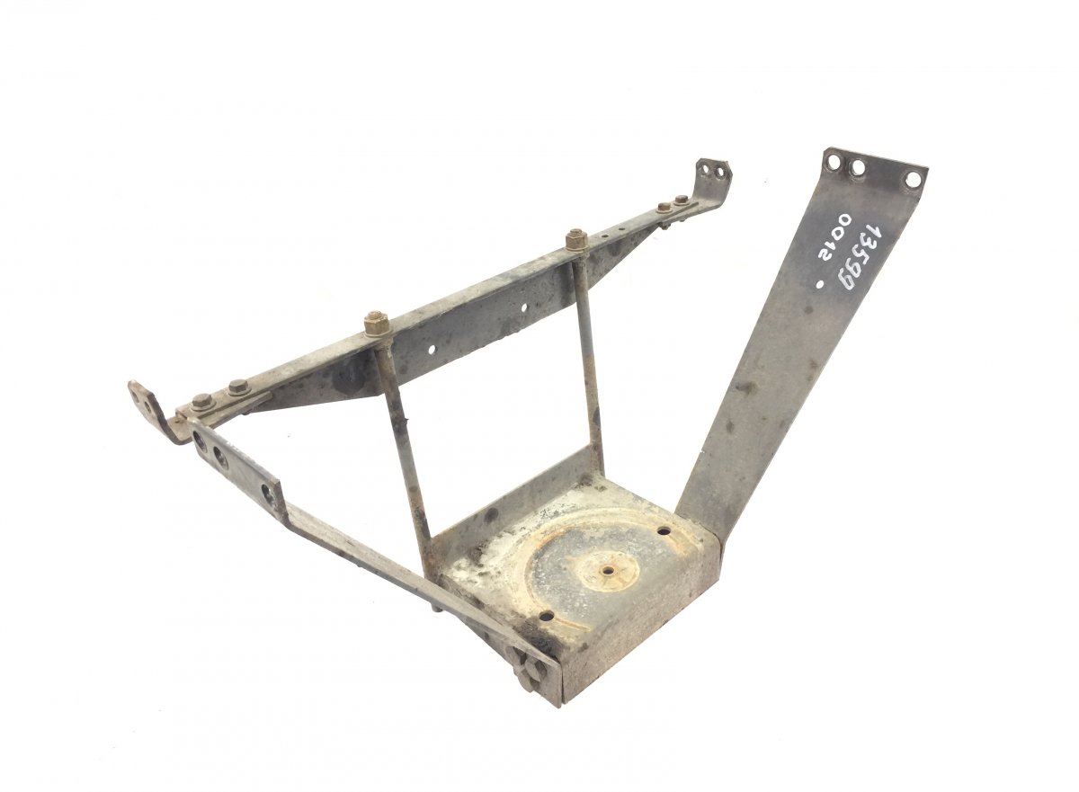 1453891 +0701683 +0701684 Axle Lifting Air Spring Bracket, Tag Axle DAFImage