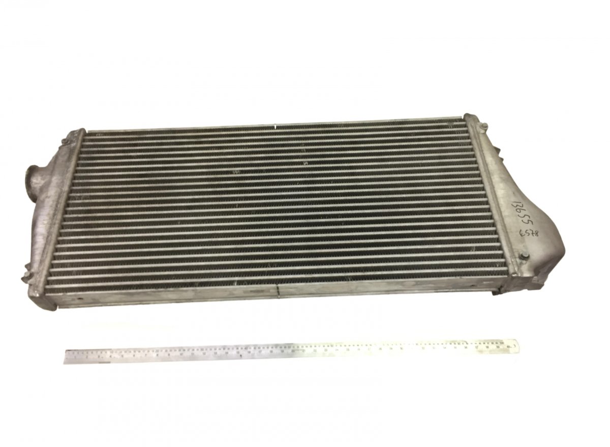 21680018 Charge air cooler B5LH VOLVOImage