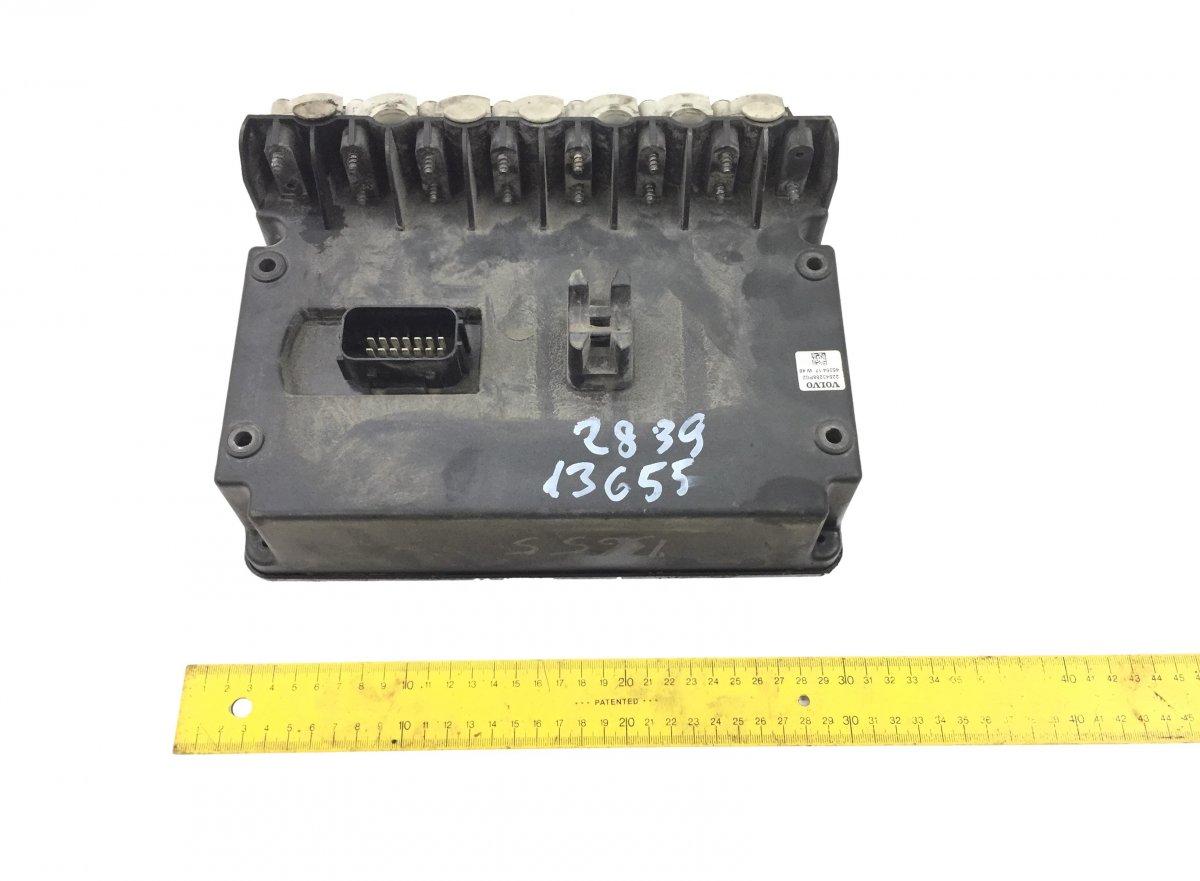 22156455 Electrical junction box, battery box VOLVOImage
