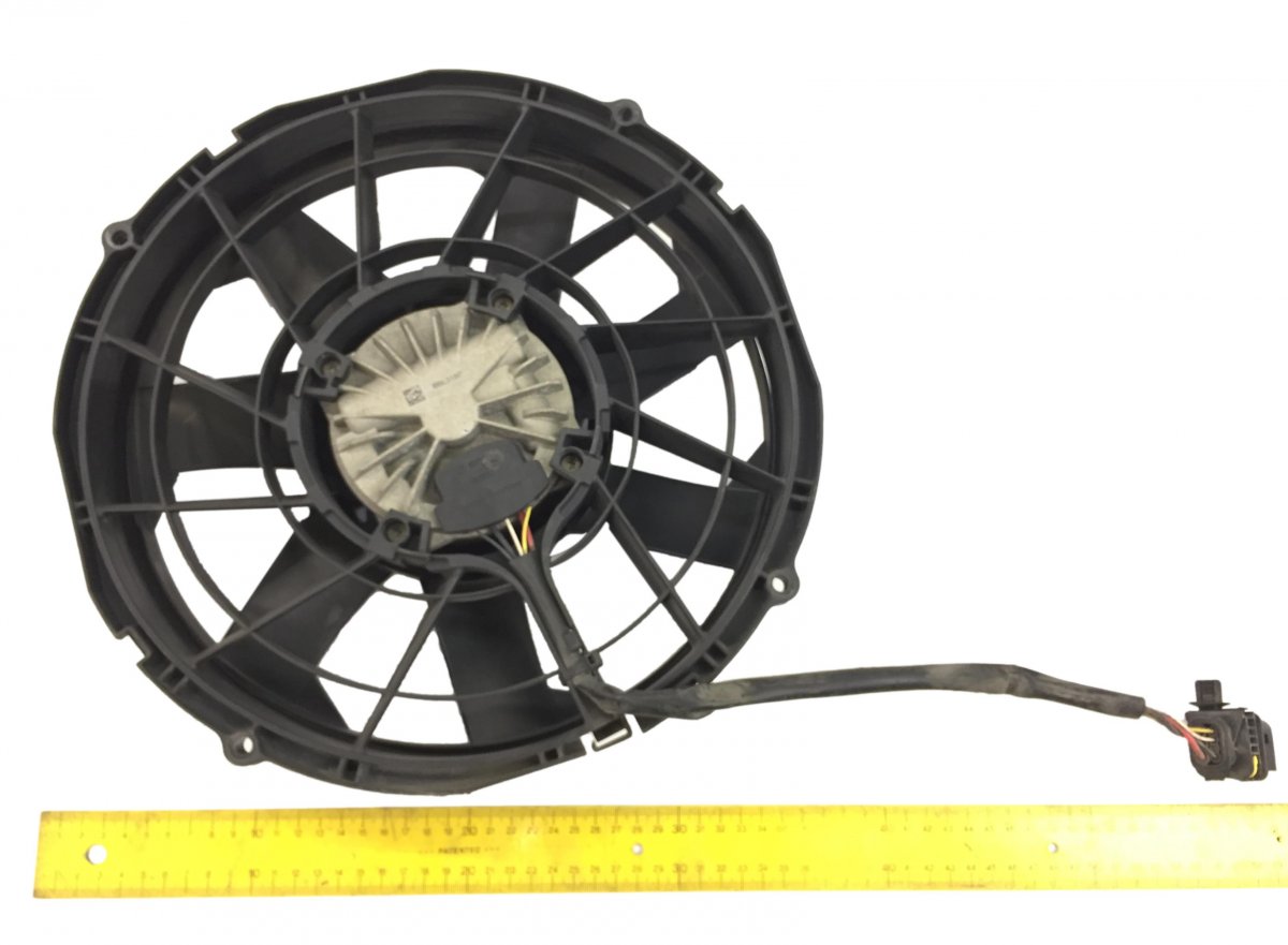 21600352 Engine cooling fan VOLVO B5Image