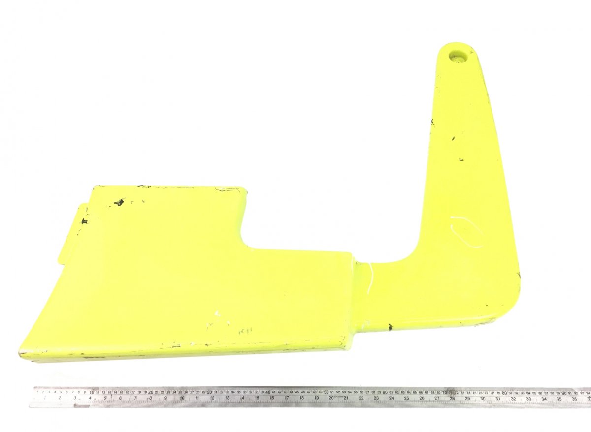 82209668 Cabin Side Spoiler, Upper Left VOLVO FHImage