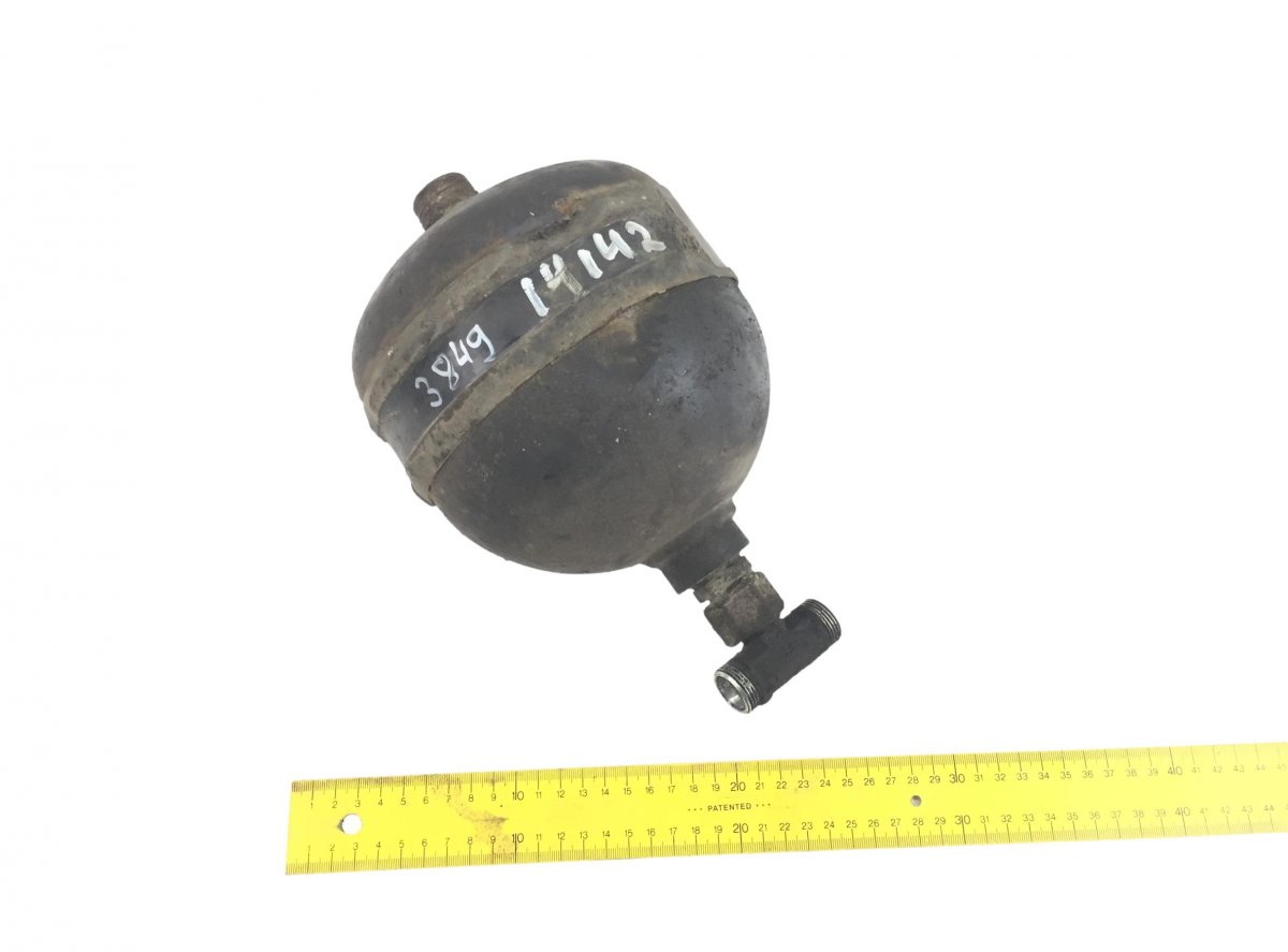 3987649 Pressure accumulator, steering VOLVO FL, FH, FM, B12Image