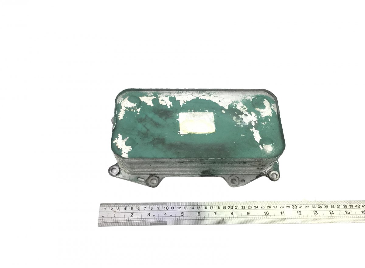 20794112 Engine Oil Cooler VOLVO D7Image