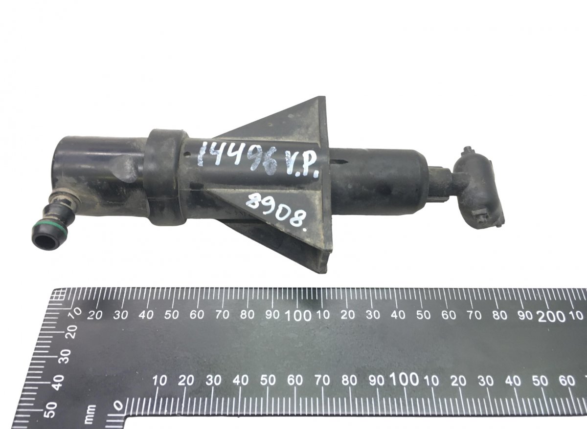 81264820032 Headlight Washer L=R MAN TGS, TGX, TGA, TGM, TGL, LIONS CITYImage