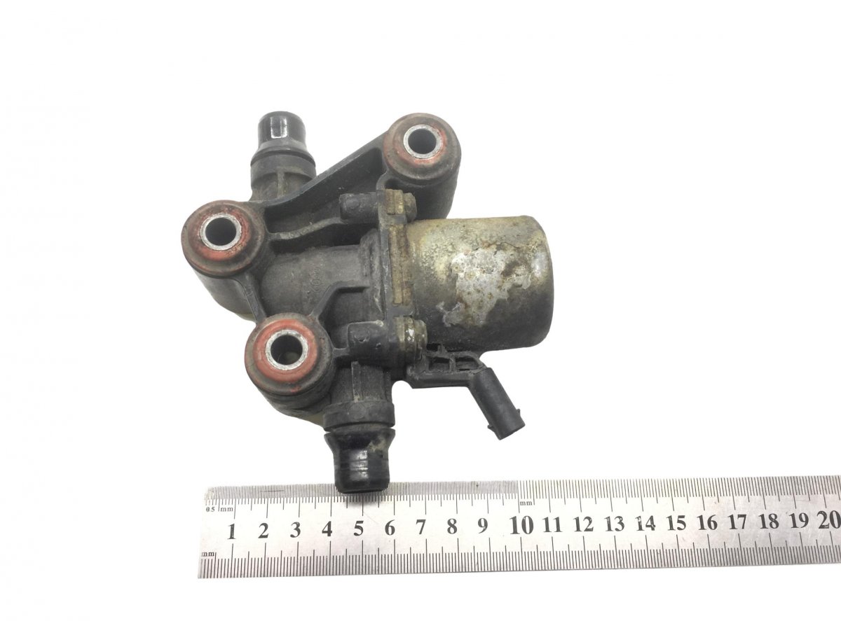 0001531059 AdBlue Heating Coolant Valve MERCEDES ActrosImage