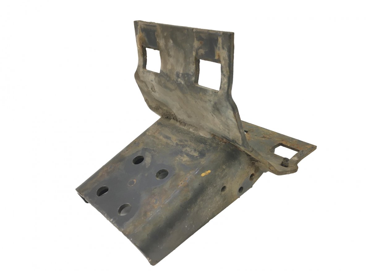 21396866 Air Tank Bracket For Volvo FH16 TruckImage