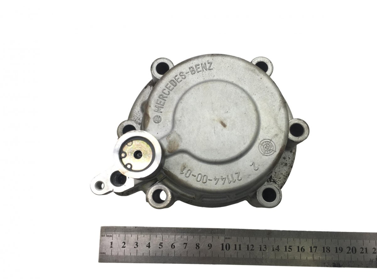 9602601165 +9602600718 Closing cover, counter shaft brake MERCEDESImage