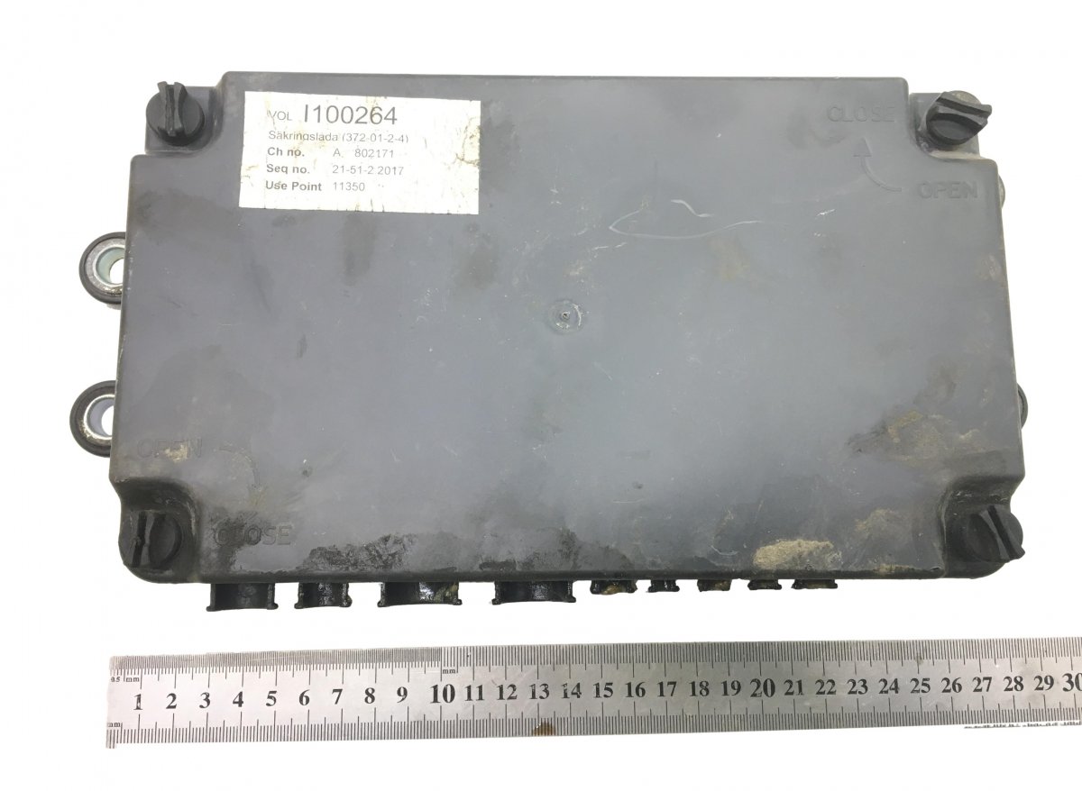21717591 Fuse Box VOLVOImage