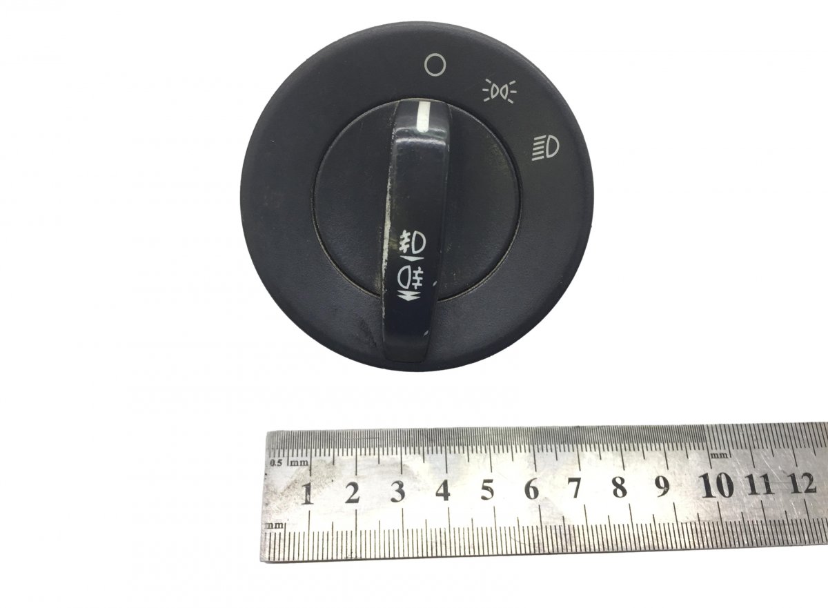 1940823 Headlight switch DAFImage