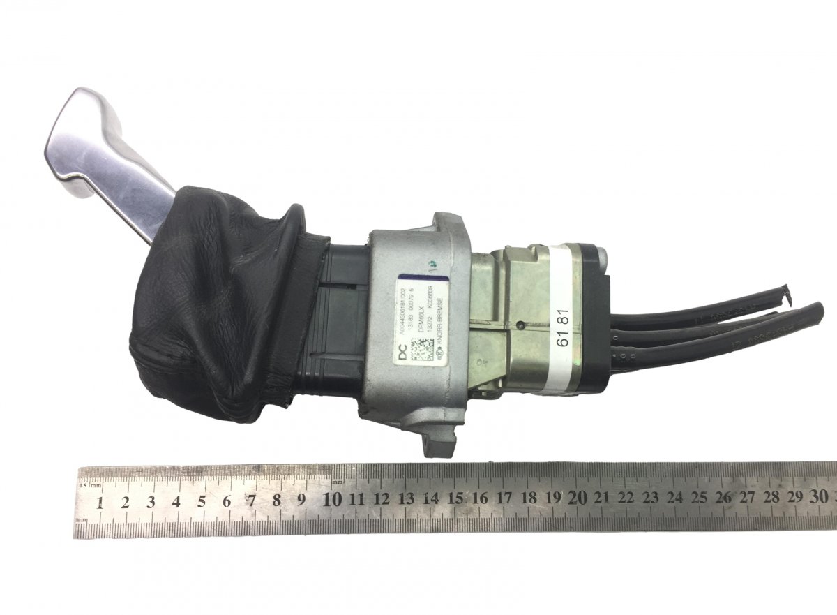 0044306181 Hand brake valve MERCEDES Actros, ArocsImage