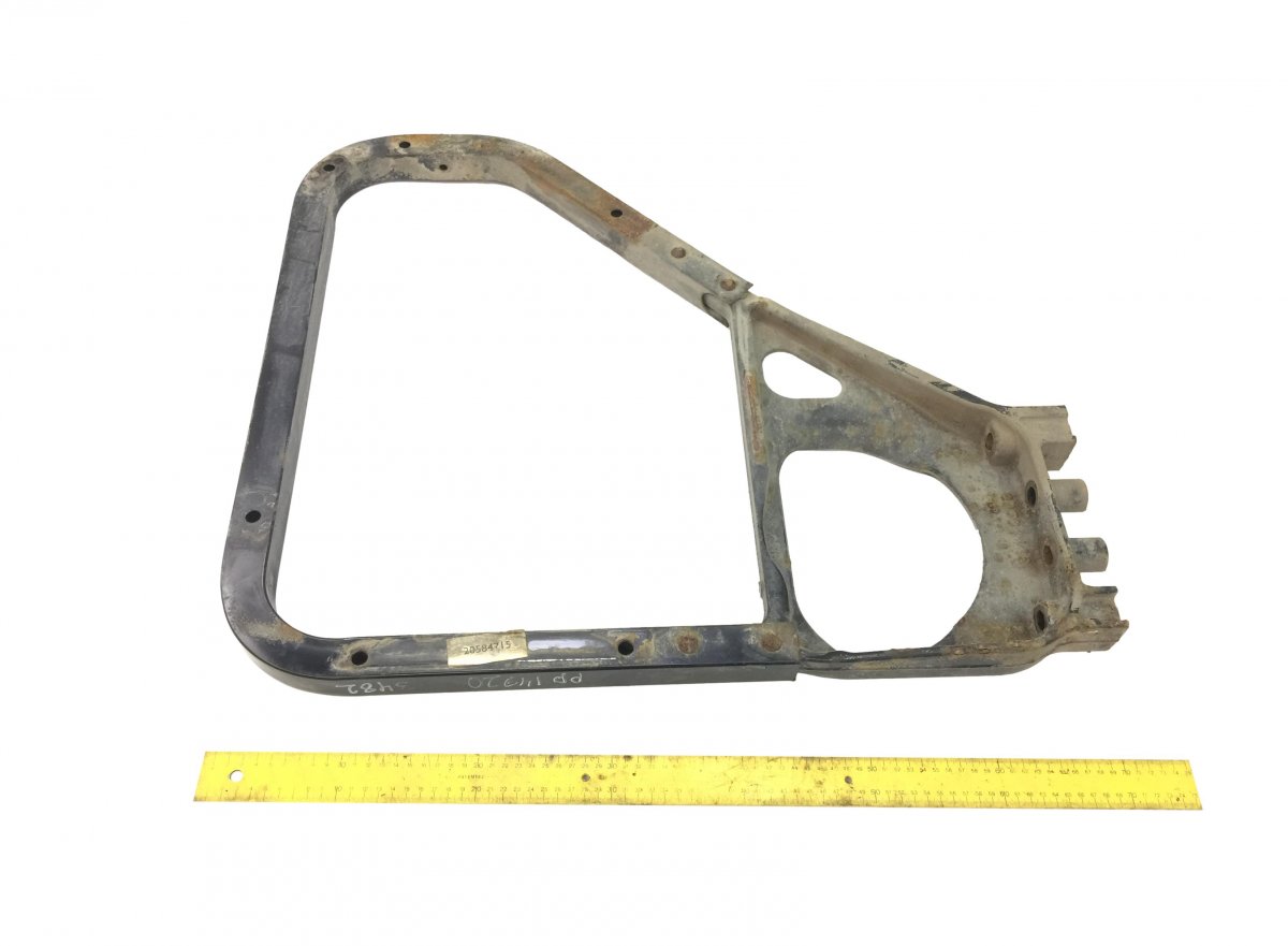 20584715  AdBlue tank bracket VOLVOImage