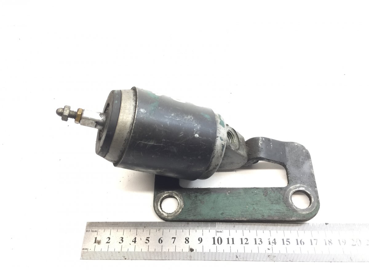 3979028 Fuel Shut-off Valve Cylinder VOLVO B10Image