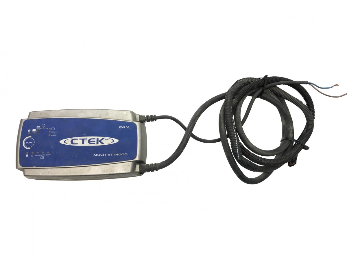 CTEK Battery charger MULTI XT14000 24VImage