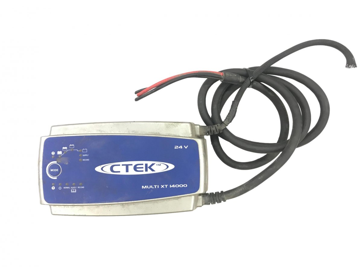 CTEK Battery charger MULTI XT14000 24VImage