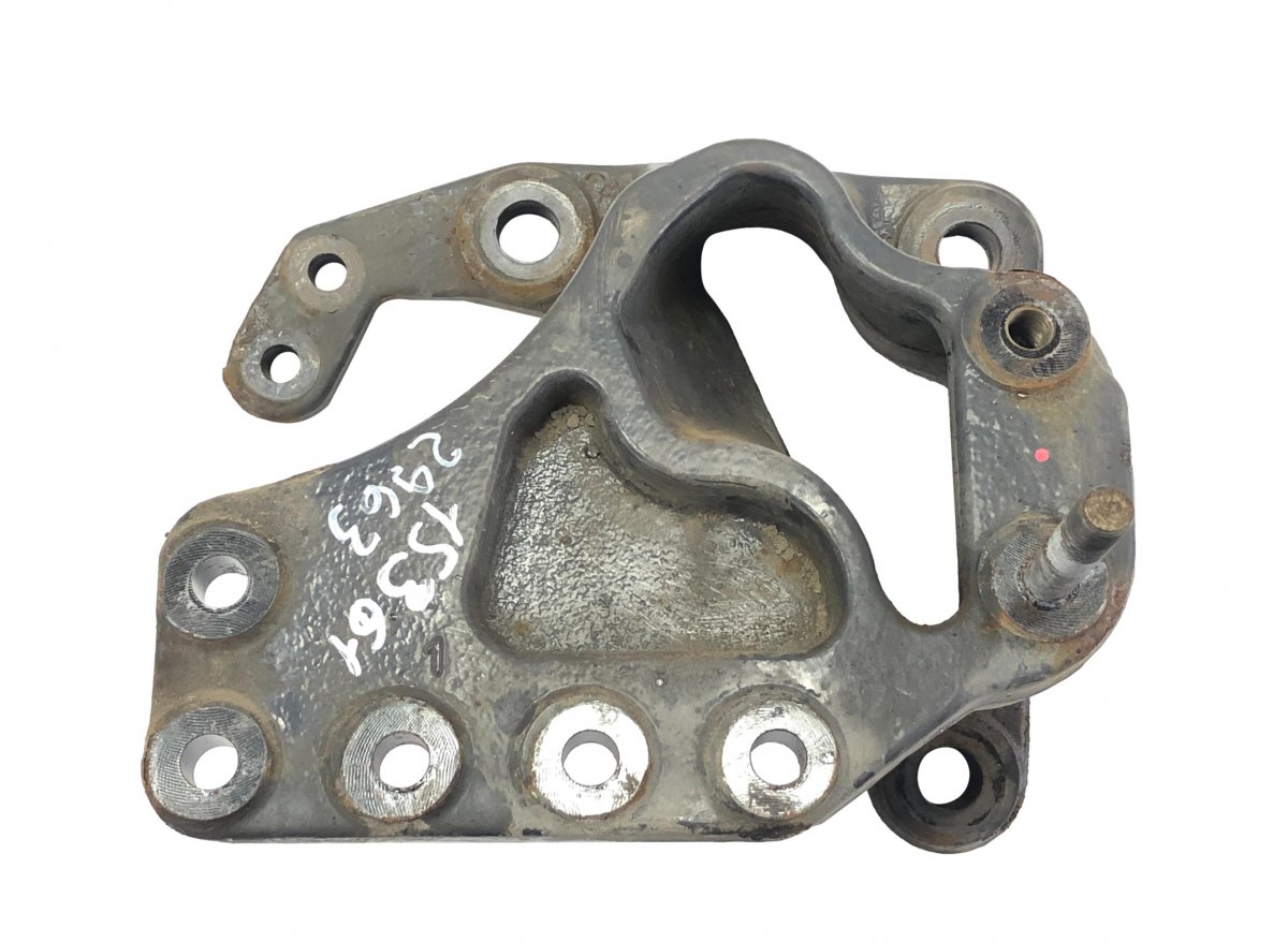 20582157 Steering Gear Bracket VOLVO FLImage