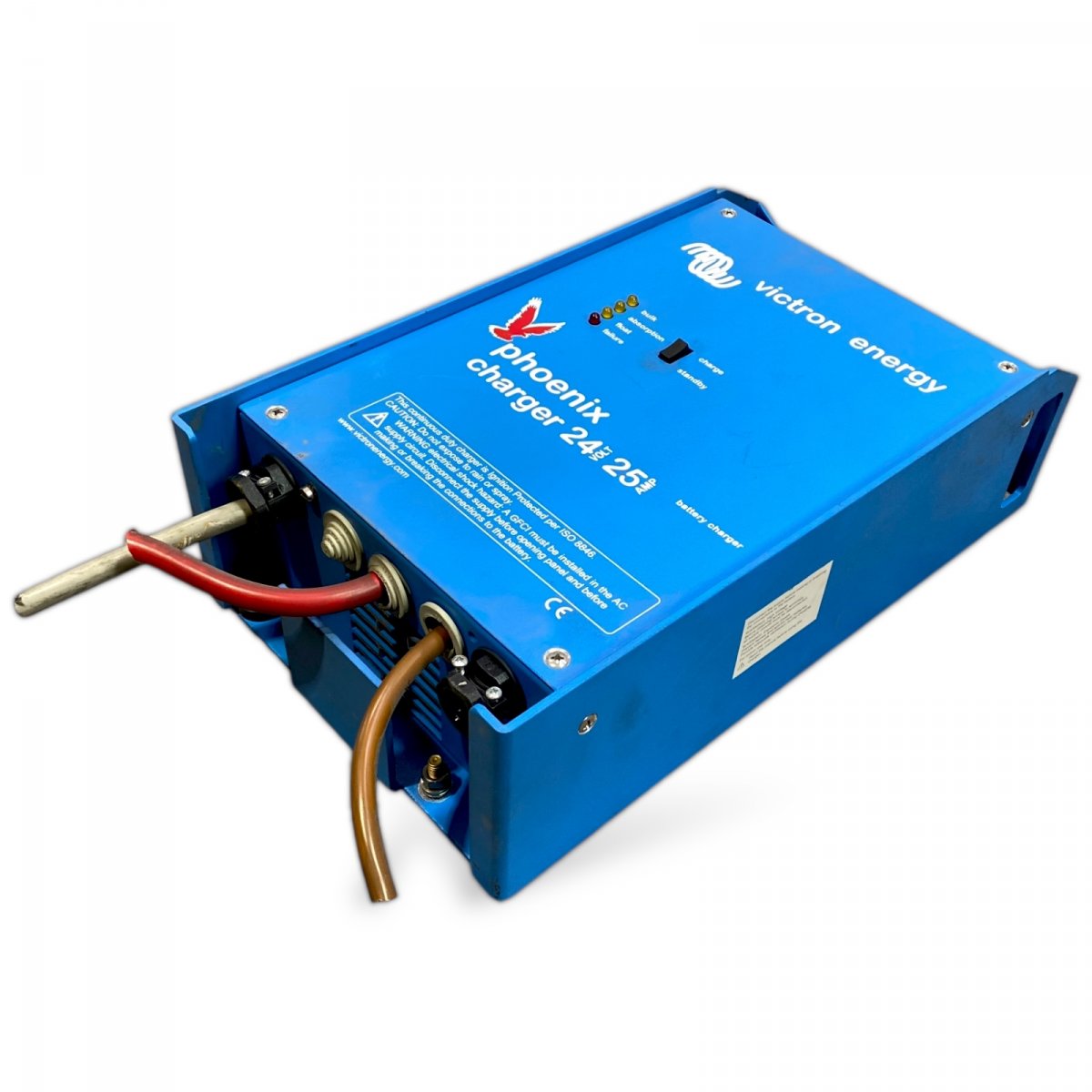 PCH024025001 Victron Energy Phoenix Battery Charger 24V 25AImage