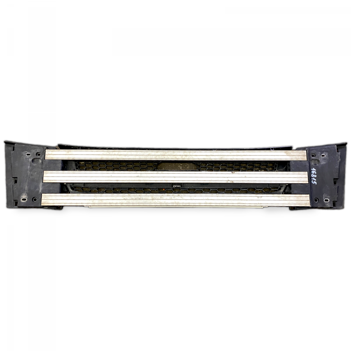 2307678 +2329070 +2978233 Grille, lower for SCANIA L,P,G,R,S-SeriesImage