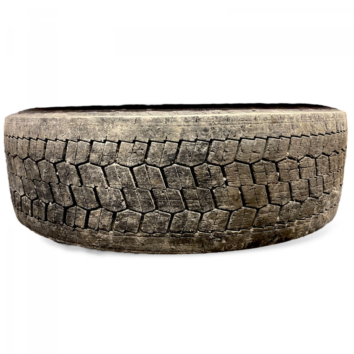 315/70R22.5 Tyre with Rim; 1pcsImage