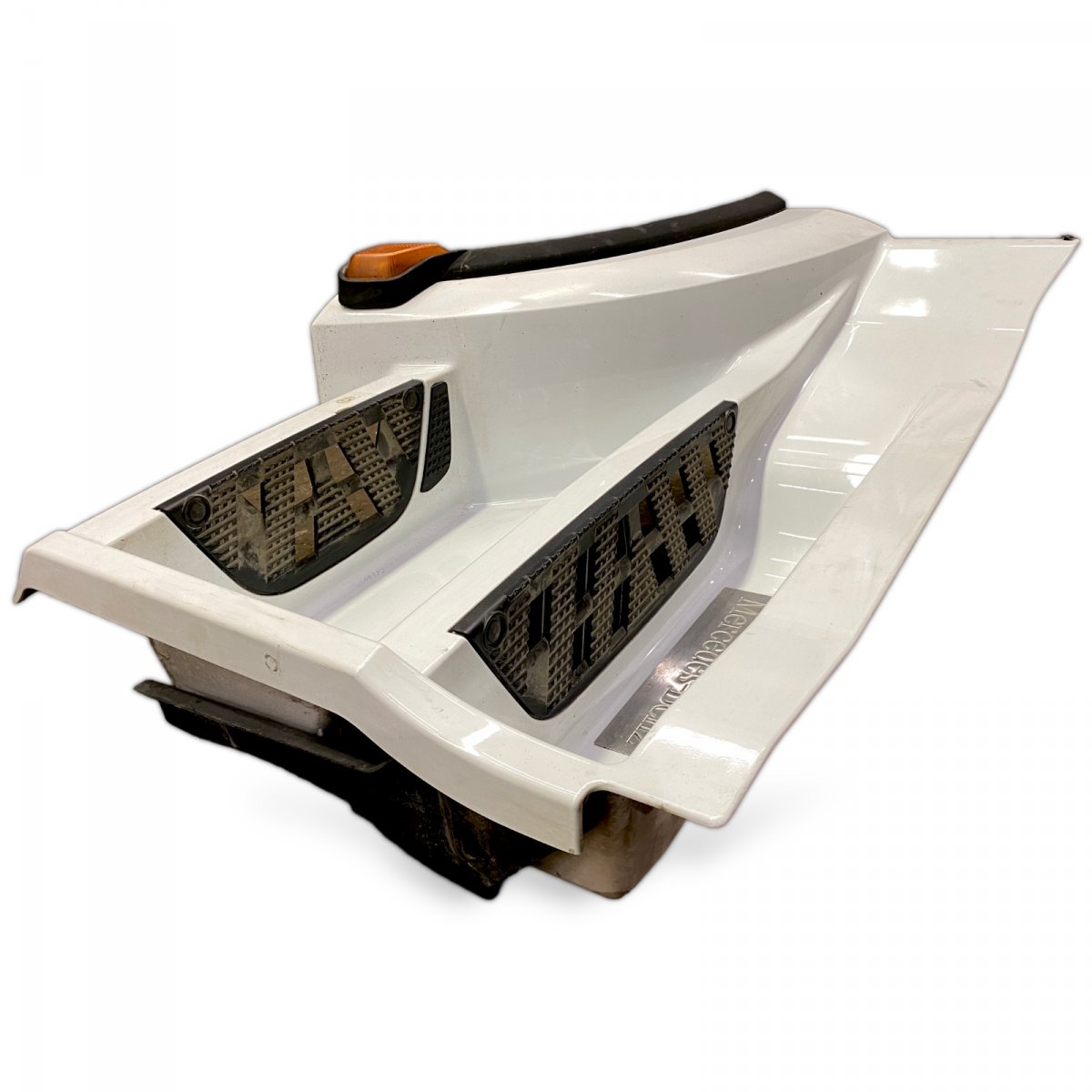 9616662701 Upper Step Plate Complete, Right MERCEDES-BENZ Actros MP4Image