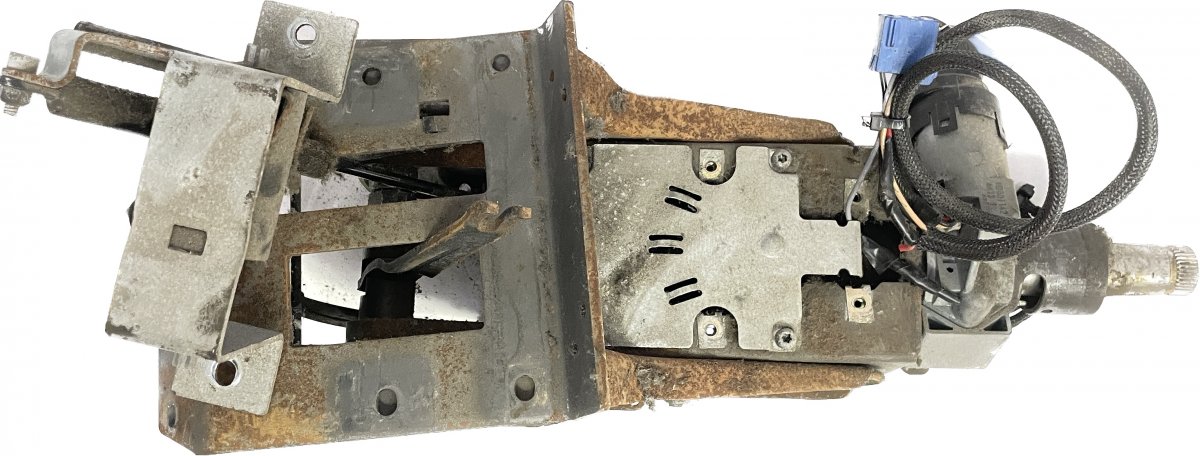 1670578 + 1789667  Steering Column with ignition lock DAF CFImage