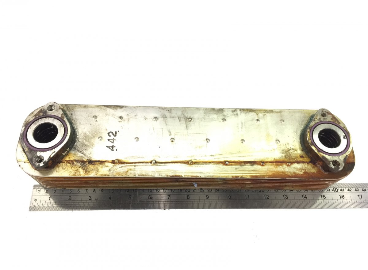 99434989 Engine Oil Cooler for IVECO Stralis, IRISBUSImage