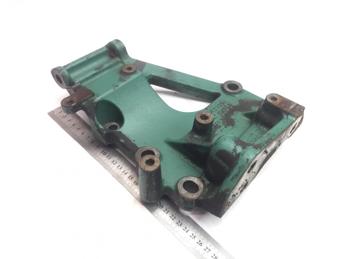 22026927 Alternator Bracket  D13 VOLVO FH, FM, RENAULT Magnum DxiImage