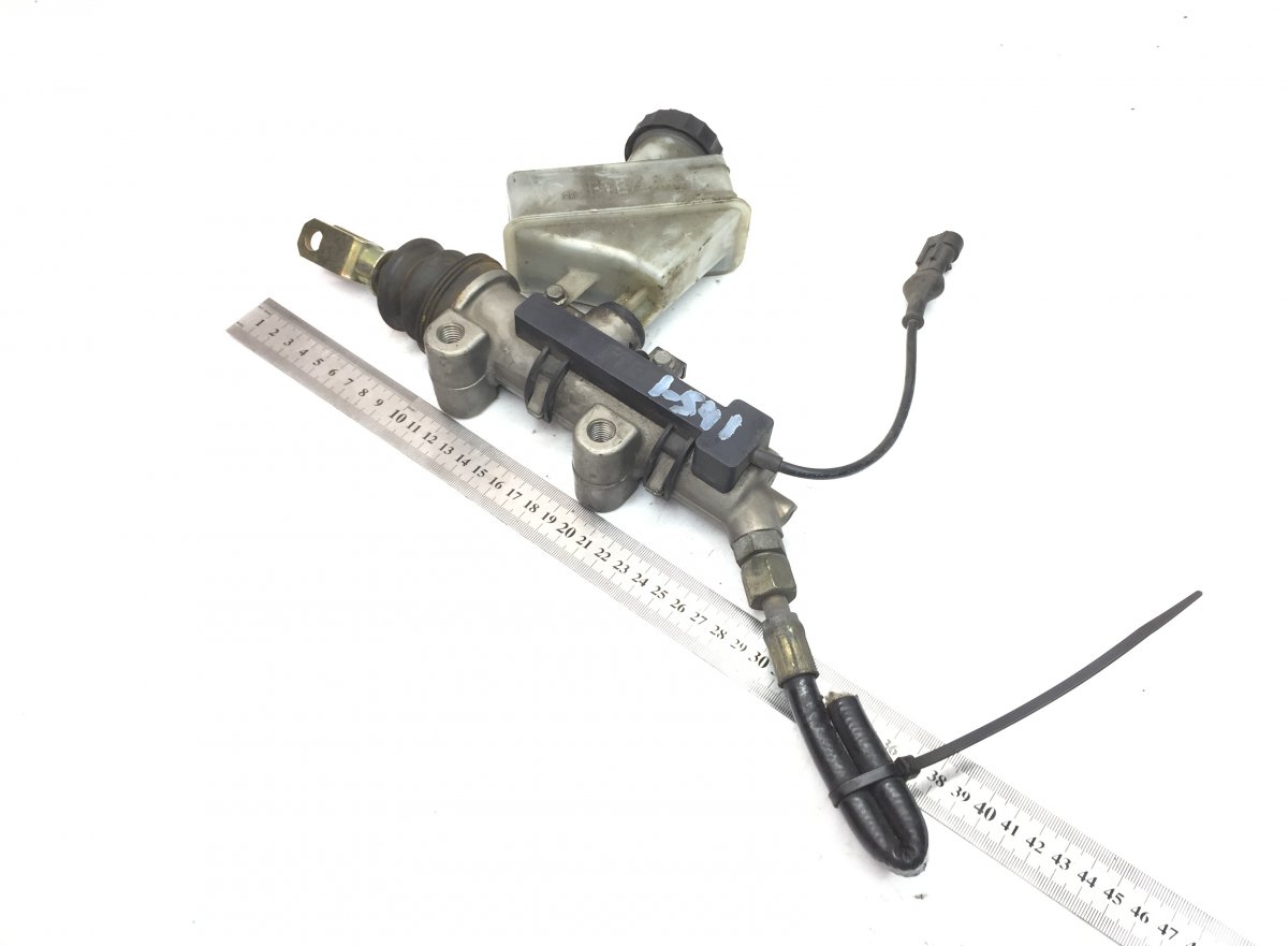 41211437 Clutch master cylinder for IVECO STRALISImage