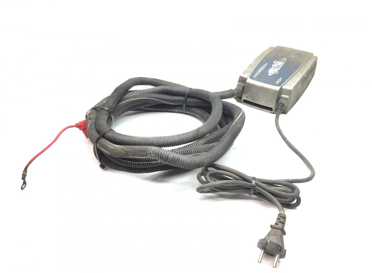 CTEK Battery charger MULTI XT14000 24VImage