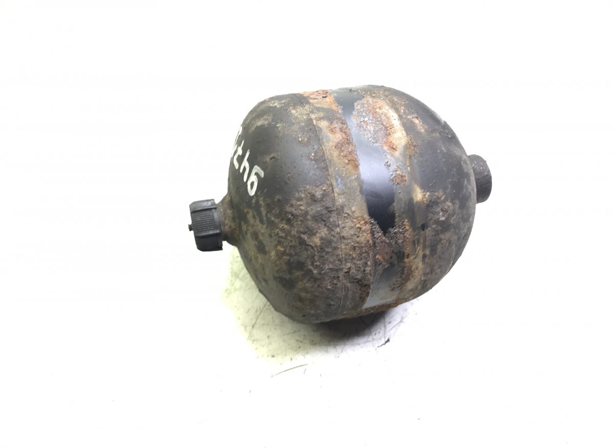 3987649 Pressure accumulator, steering VOLVO FL, FH, FM, B12Image