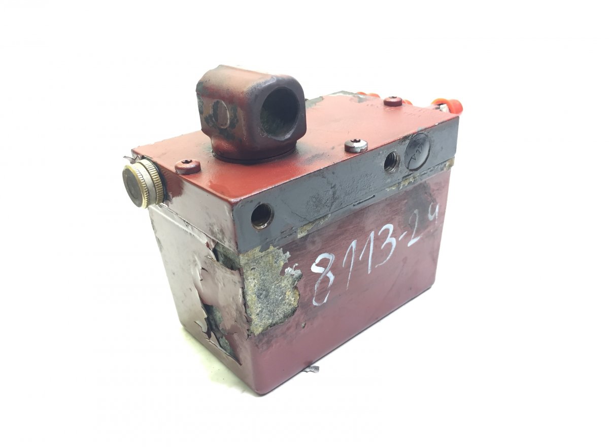 1549740 Cabin Tilt Pump SCANIA 4 - series; P, G, R, T - seriesImage