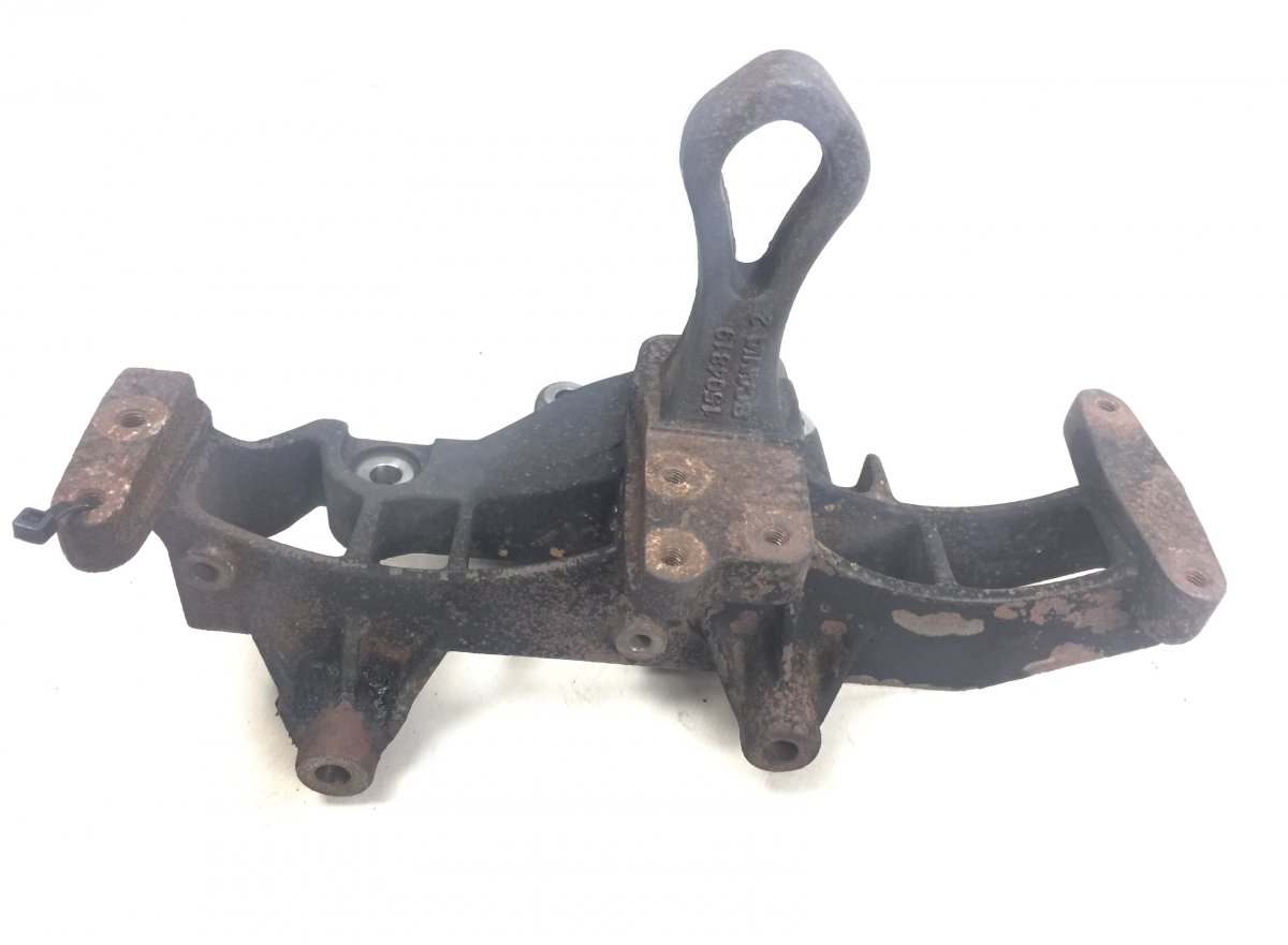 1504819 Bracket, alternator mounting SCANIA P, G, R,T-SeriesImage