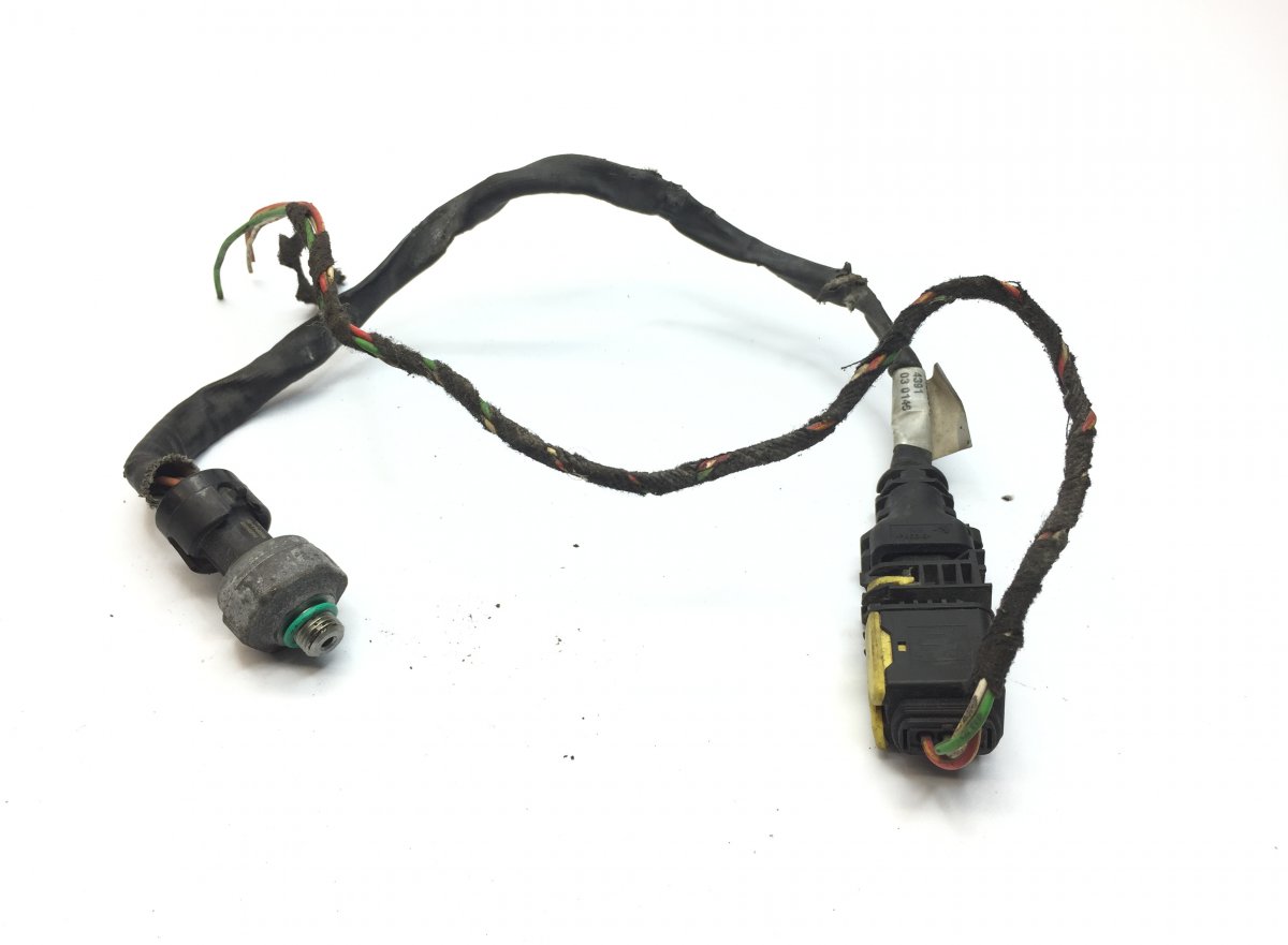 21065047 Pressure sensor A/C VOLVOImage