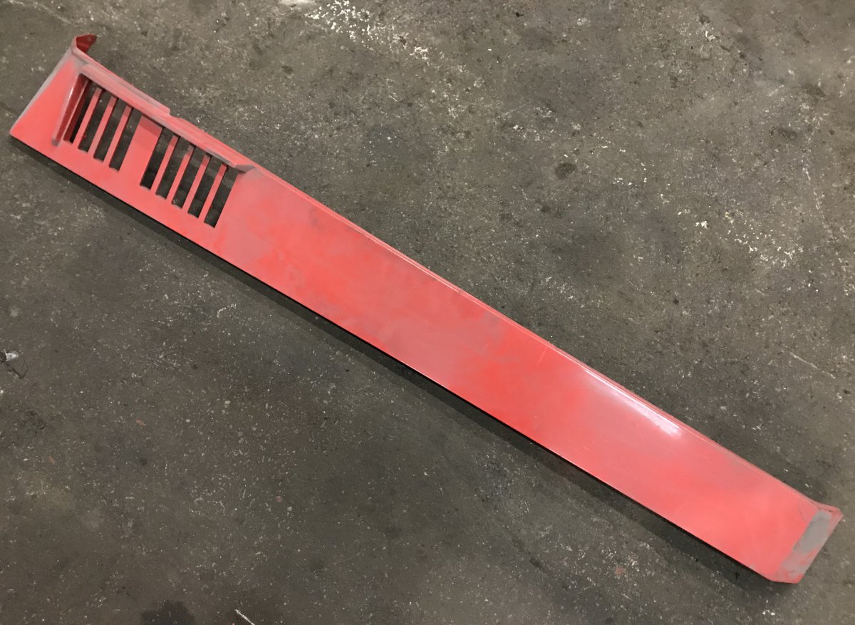 5000936423 Cabin Side Spoiler, Right RENAULT TRUCKSImage