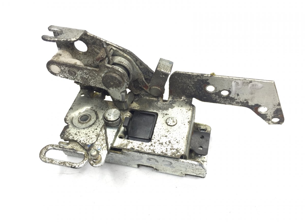 20588326 Door Lock, Right VOLVO FH, FMImage