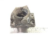 21213202 + 21090272 Mudguard bracket, drive axle L=R VOLVO