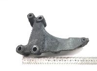 22715039 Engine bracket